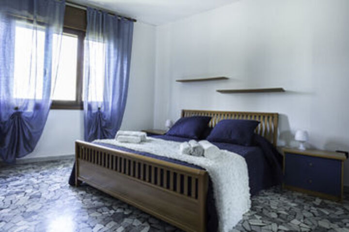 Room 127 of 260