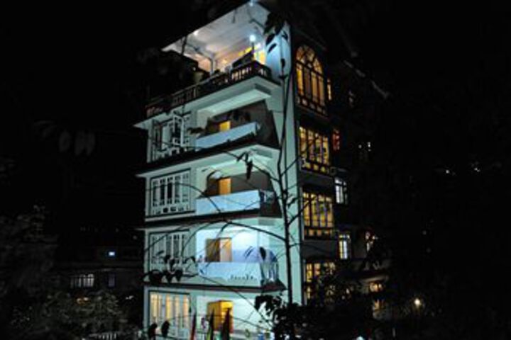 Hotel 25 of 27