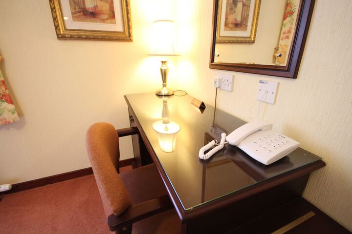 Room amenity