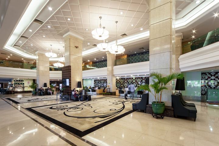 Guest Lobby