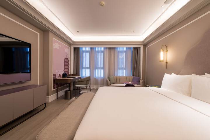 Room 10 of 55