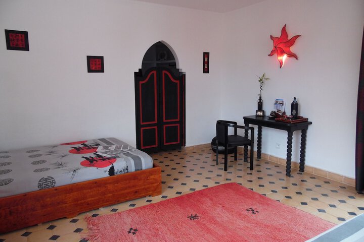 Room 17 of 92