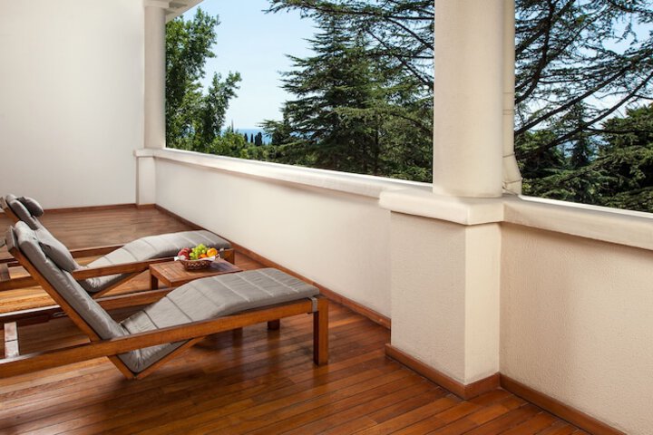 Terrace/Patio 141 of 141