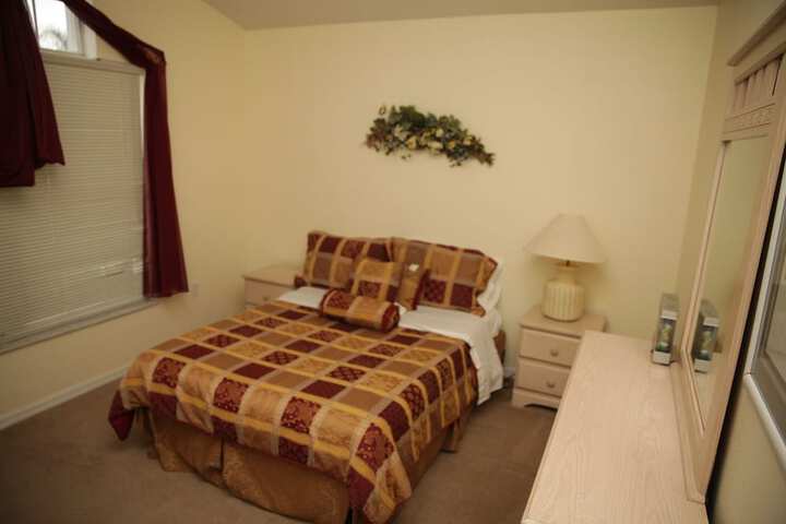 Room 10 of 25