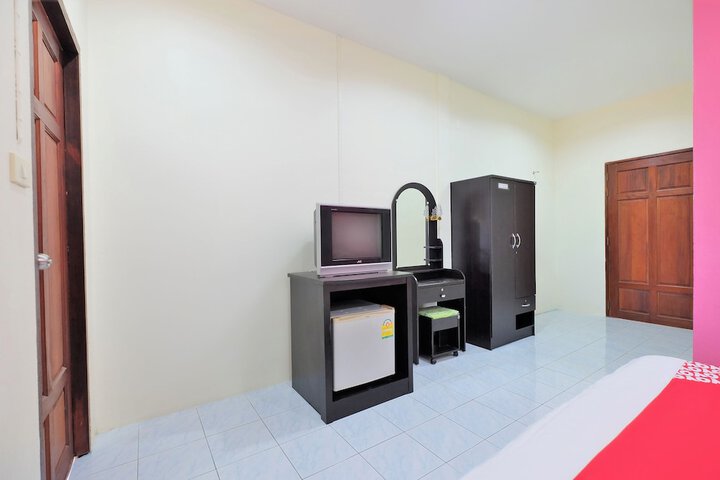 Room 18 of 31