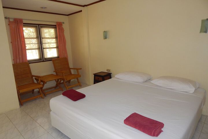 Room 16 of 51