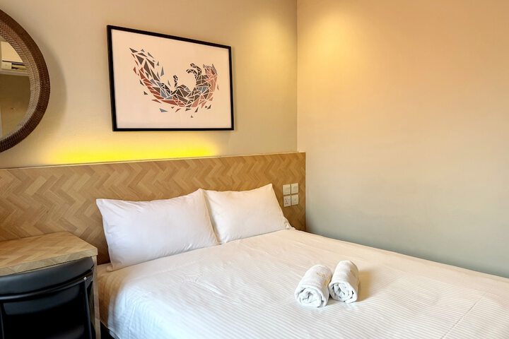 Room 34 of 61