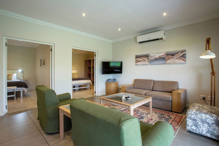 Room 42 of 128
