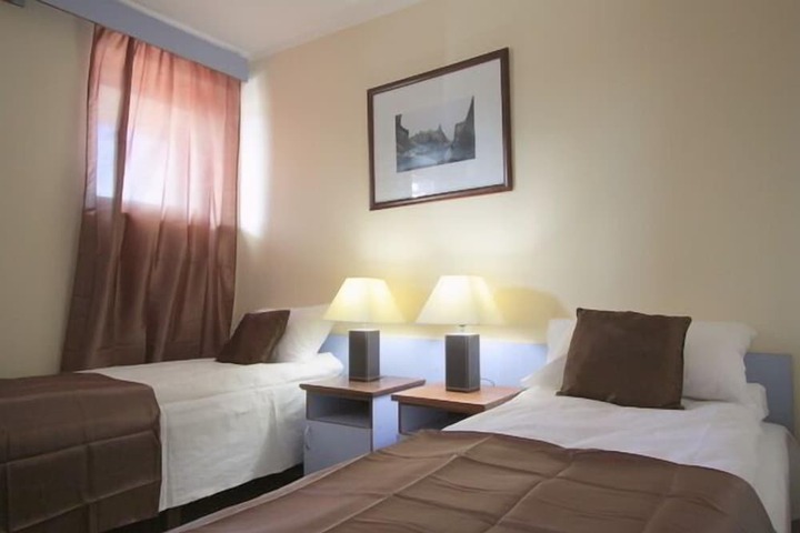 Room 4 of 23