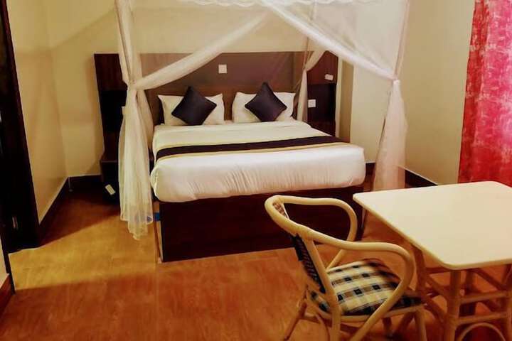 Room 8 of 61