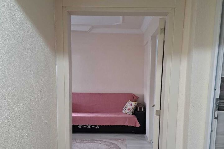 Room 19 of 48