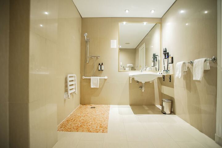 Clean Restrooms