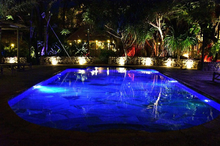 Pool 50 of 111