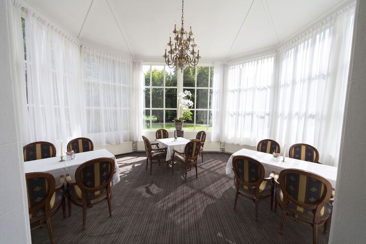 Reception hall