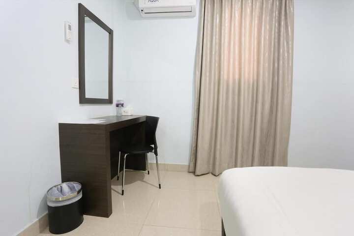 Room 14 of 31
