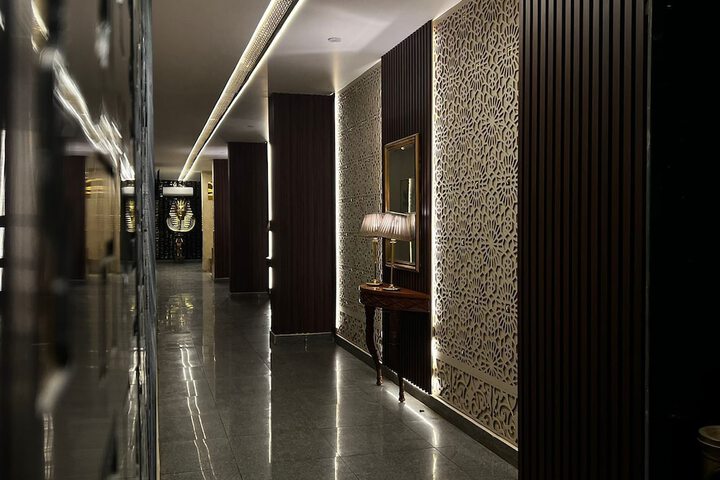 Hotel 115 of 139