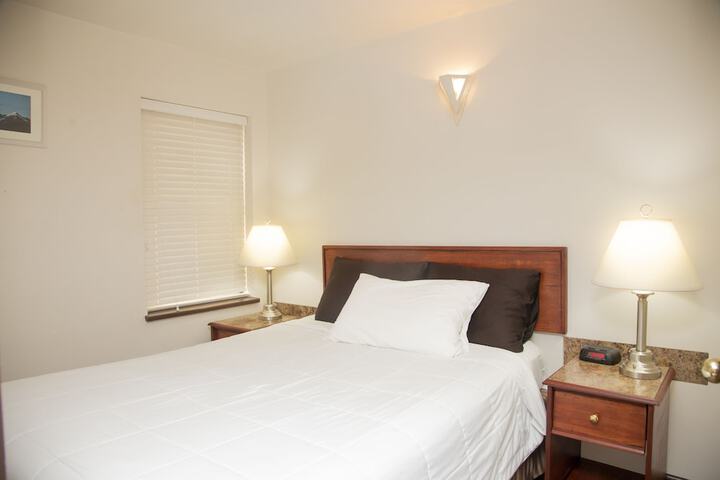 Room 14 of 40