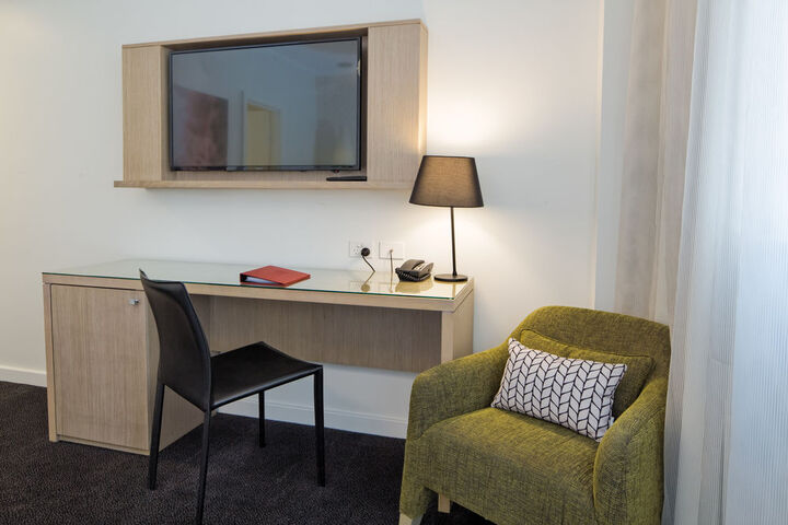 Room 12 of 26