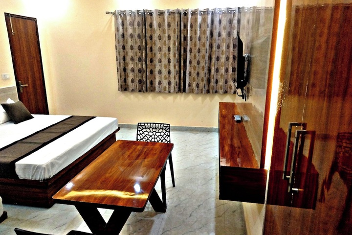 Room 12 of 47