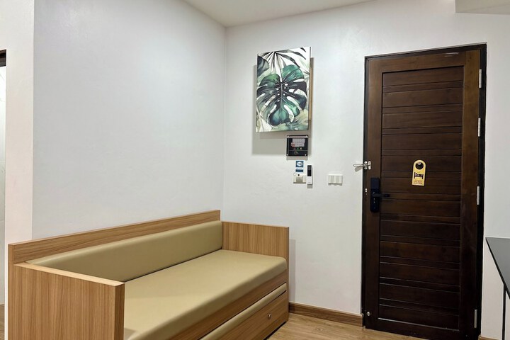 Room 7 of 39