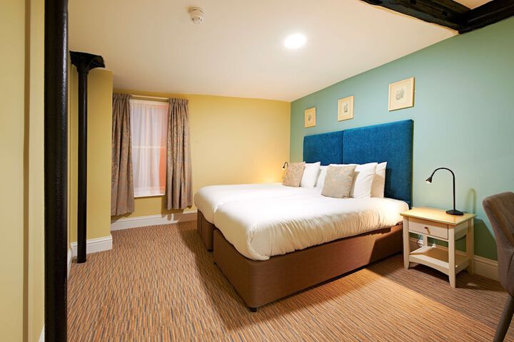 Room 25 of 101