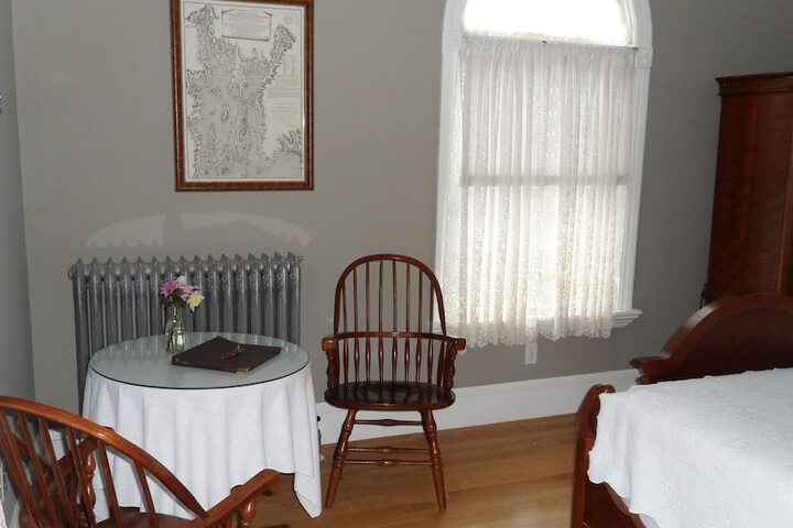 Room 15 of 22
