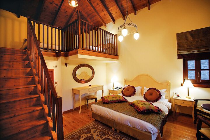 Room 3 of 31