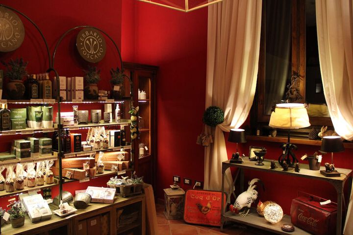 Gift Shop 27 of 38