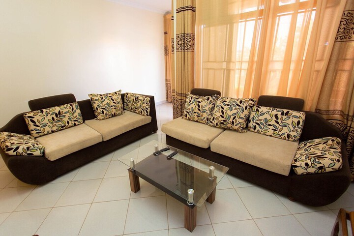 Room 14 of 27