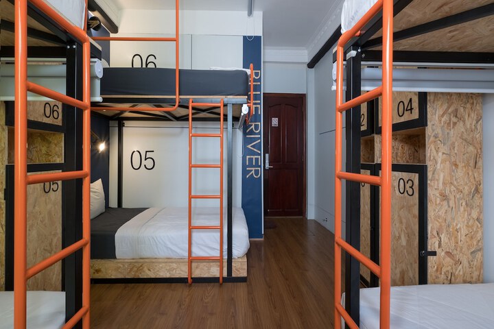 Room 18 of 83