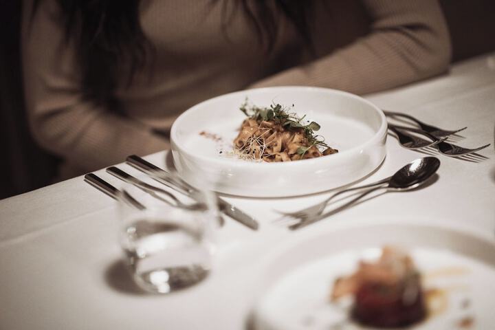 Dining 43 of 56