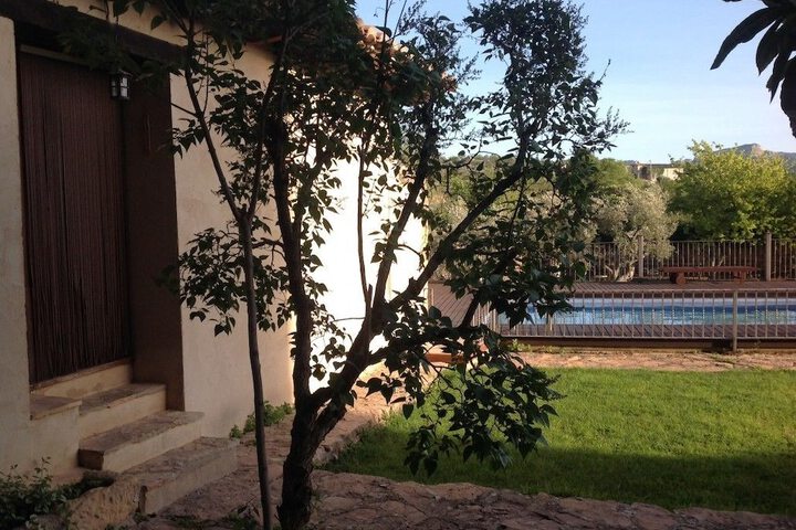 Pool 12 of 22