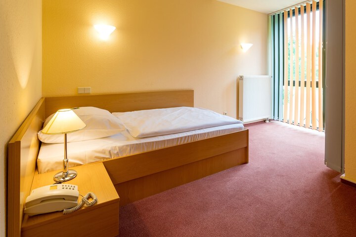 Room 3 of 24