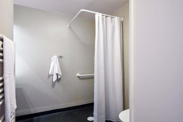 Bath Photo