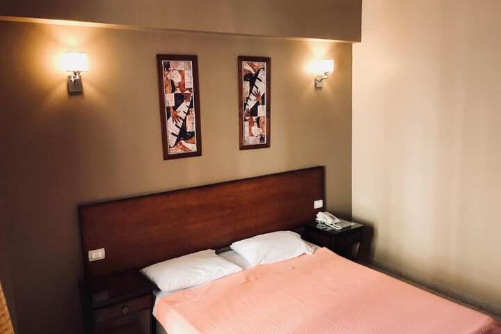 Room 7 of 34
