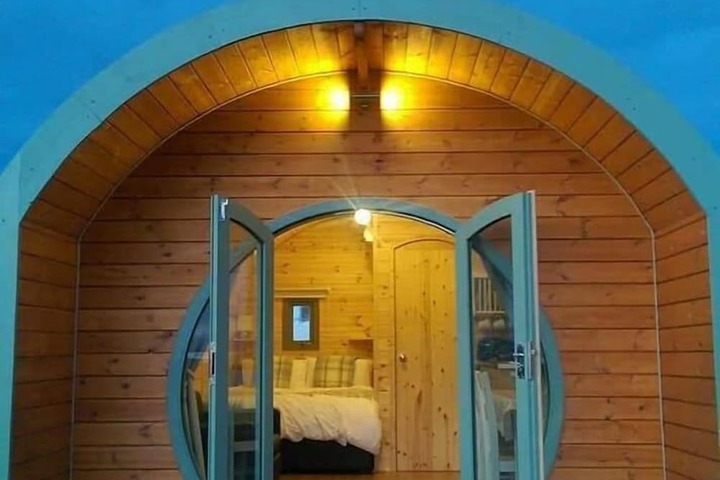 Hotel 6 of 27