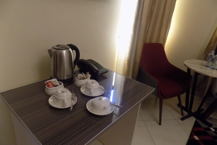 Room 6 of 41