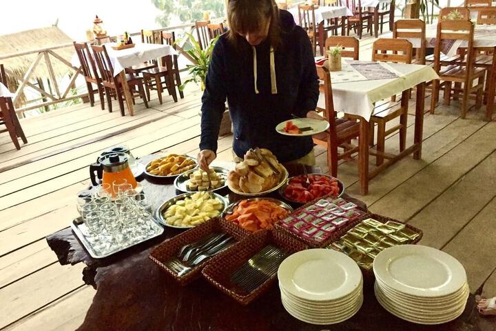 Dining 26 of 46