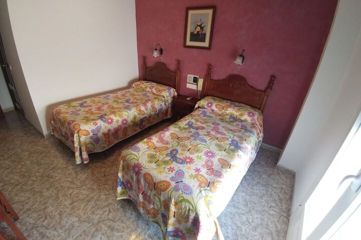 Room 7 of 43