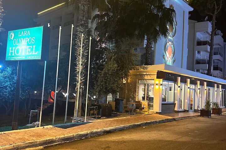 Hotel 90 of 93