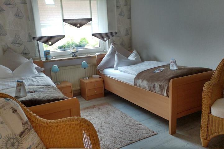 Room 9 of 51