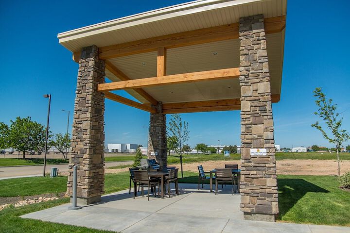 BBQ/picnic area