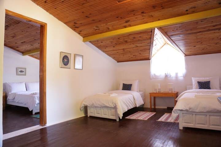 Room 6 of 26
