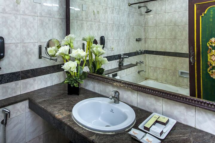 Clean Restrooms