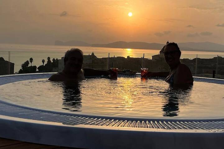 Pool Hotel