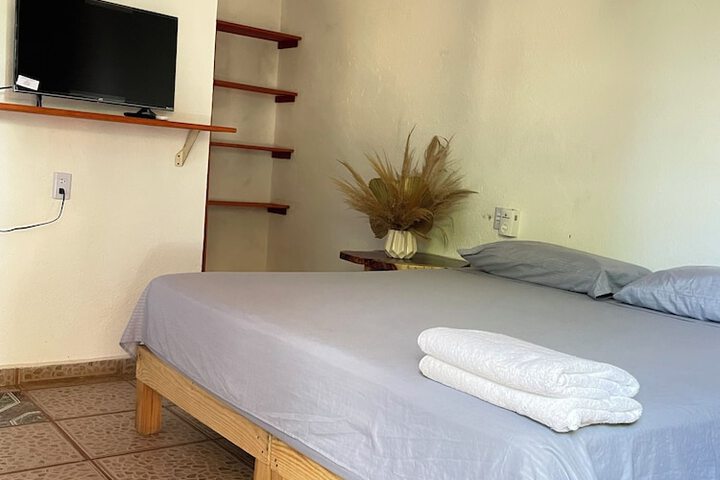 Room 9 of 22