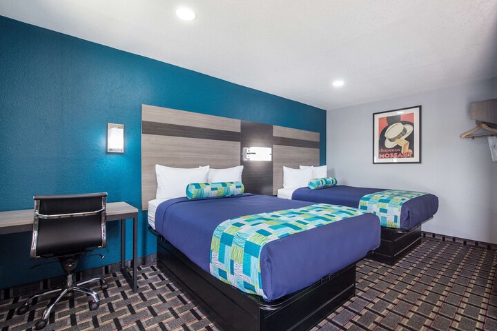 2 Double Beds Pet Friendly (3 of 12)
