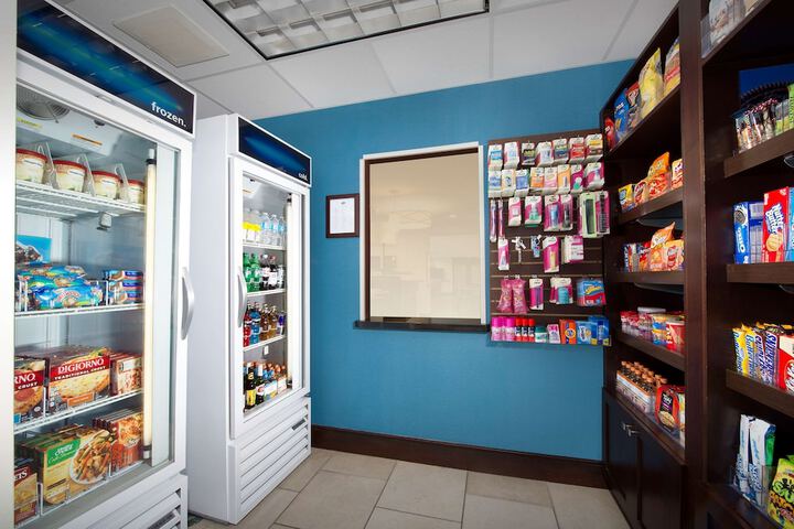 Snack bar