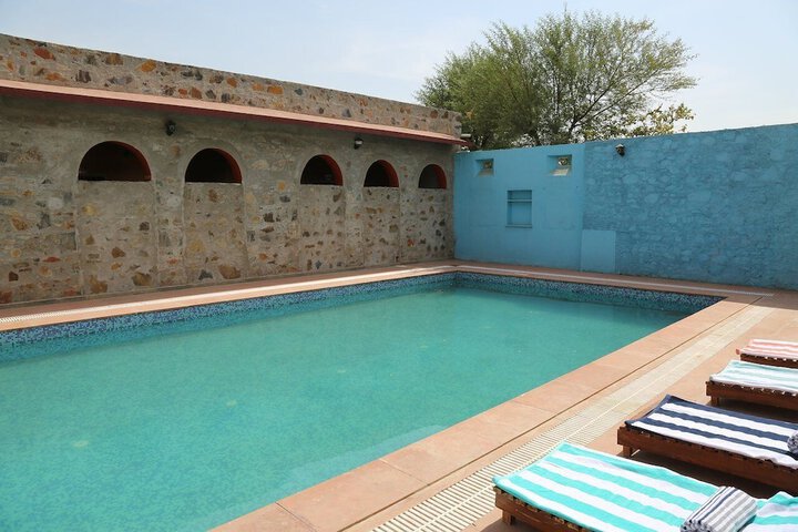 Pool 18 of 81