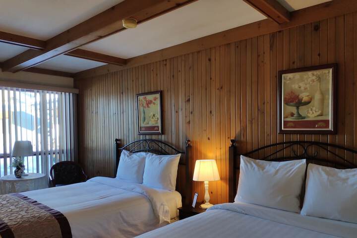 Room 4 of 19